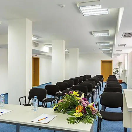 Myplace 2 * פמפורובו